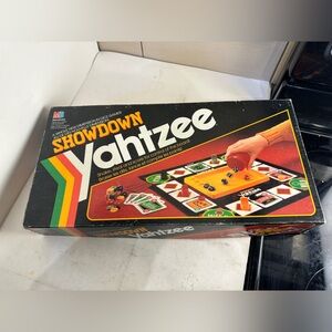 MB Showdown Yahtzee Board Game - Complete